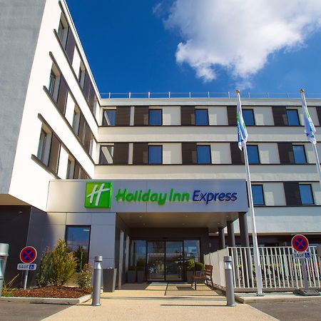 Holiday Inn Express Dijon, An Ihg Hotel Saint-Apollinaire  Екстериор снимка